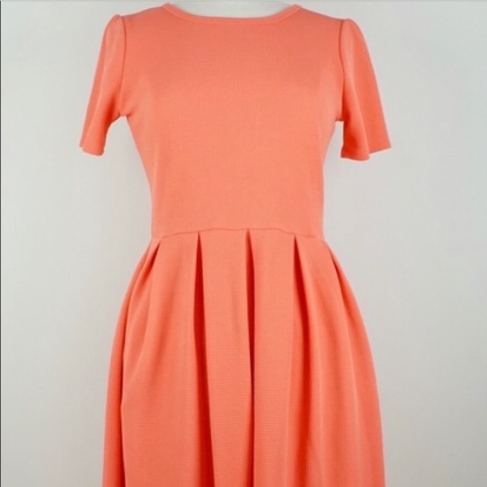 Salmon Coral Amelia